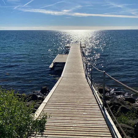 Tatil Evi Hyggeligt I Det Fynske Ohav 100 M Til Vandet Med Badebro *